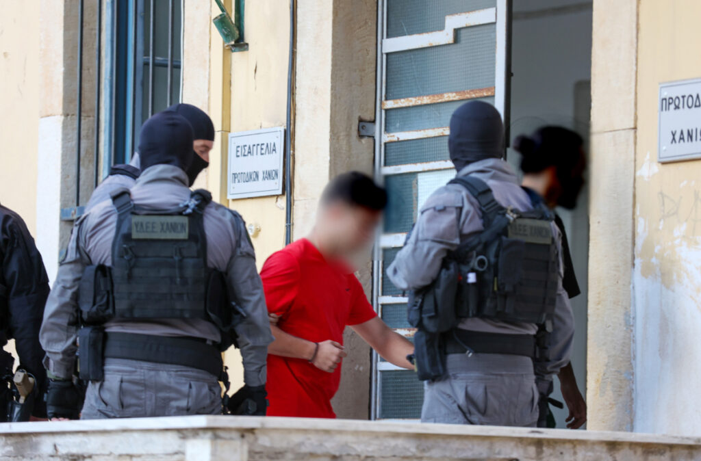 Παραδικαστικό για να απελευθερώνουν κρατούμενους από τη φυλακή έστηνε η μαφία της Κρήτης
