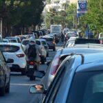 ΠΑραλιακή, κίνηση