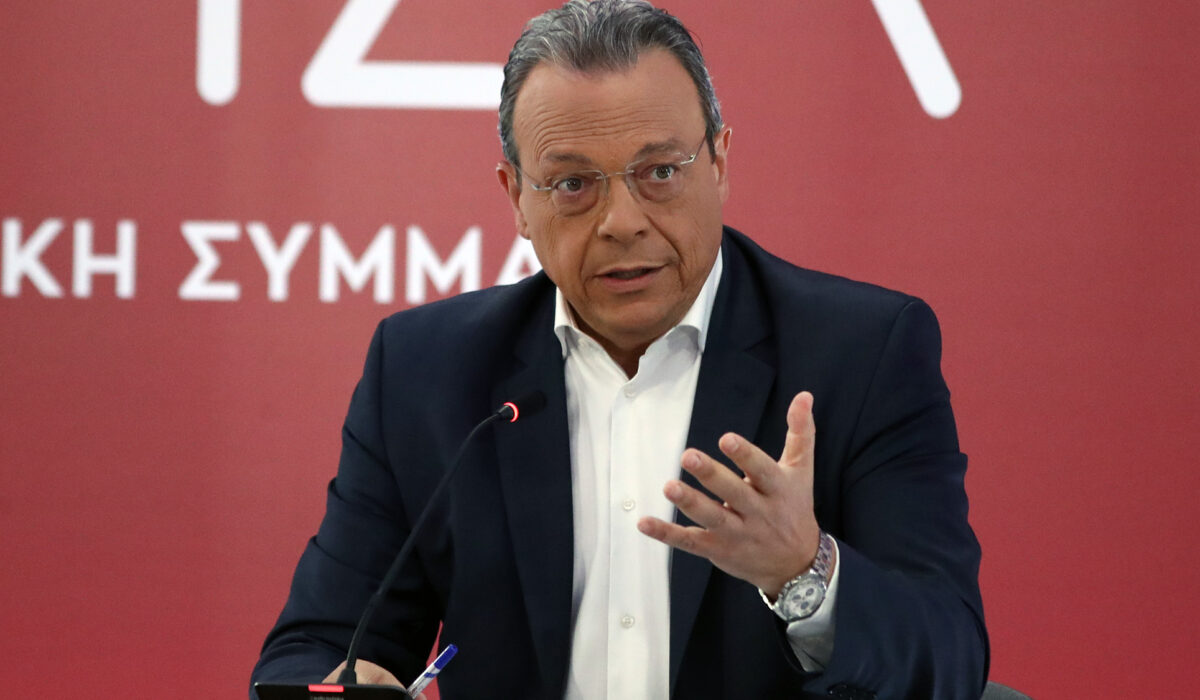 Σωκράτης Φάμελλος