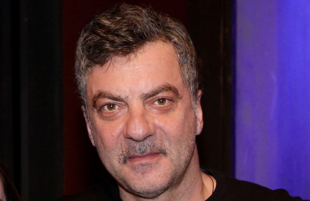Συγκλονίζει ο πατέρας του Στάθη Μαντζώρου: «Θέλω να ξυπνήσει ο Στάθης»