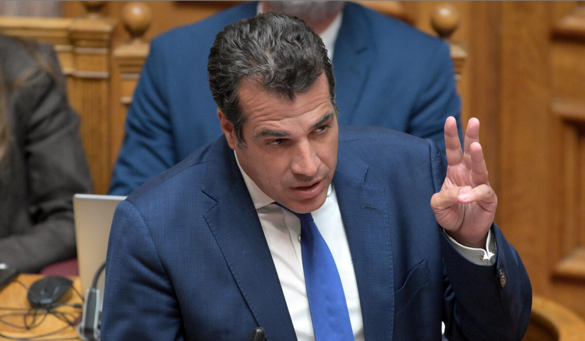 Θάνος Πλεύρης