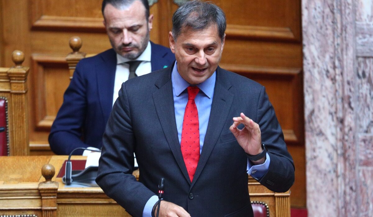 Χάρης Θεοχάρης
