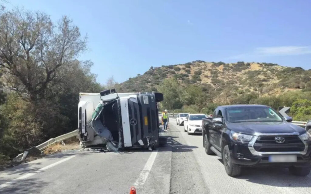 Νεκρός 17χρονος οδηγός φορτηγού στον ΒΟΑΚ στην Κρήτη