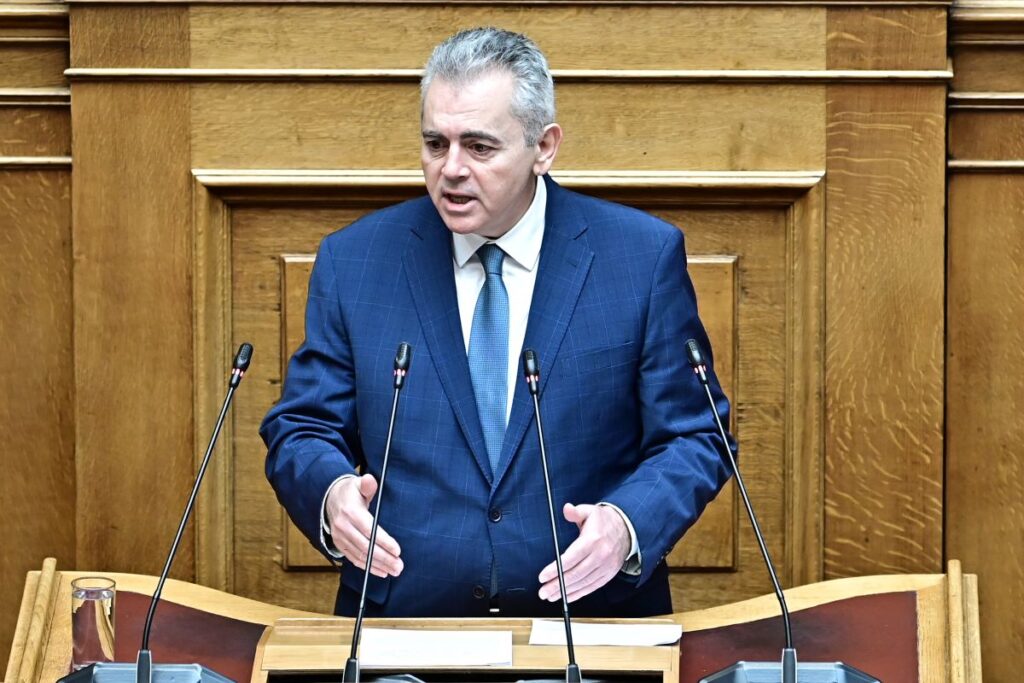 Μάξιμος Χαρακόπουλος