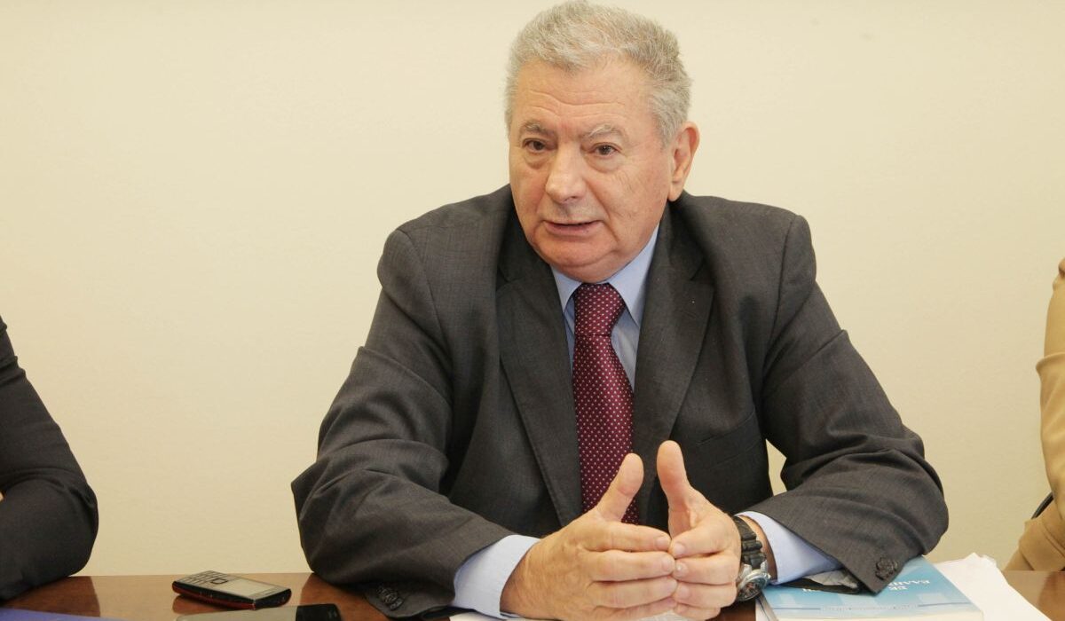 ΒΑΛΥΡΑΚΗΣ