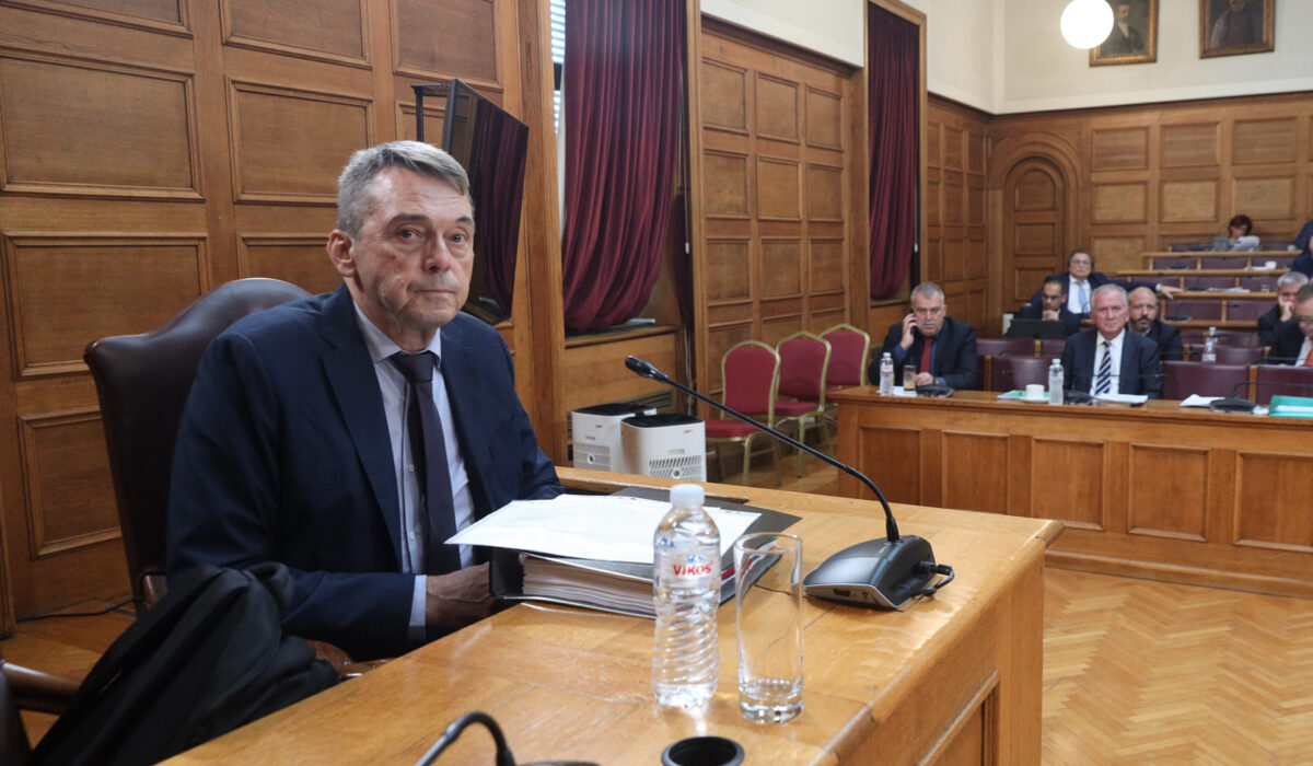 Γρηγόρης Βάρρας