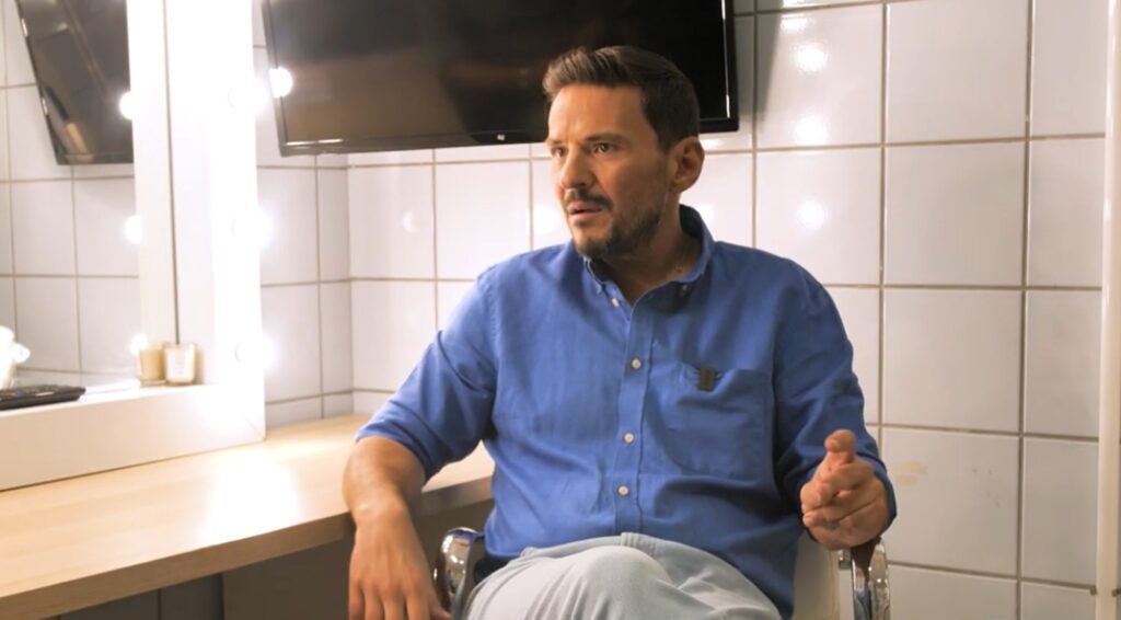 Κώστας Τσουρός: «Έφυγα συνειδητά από το Mega» – «προσπαθώ να αφήσω πίσω μου την πικρία»