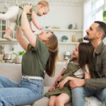 Νέο «κουπόνι» έως 800 ευρώ σε χιλιάδες οικογένειες με μια αίτηση – Οι δικαιούχοι