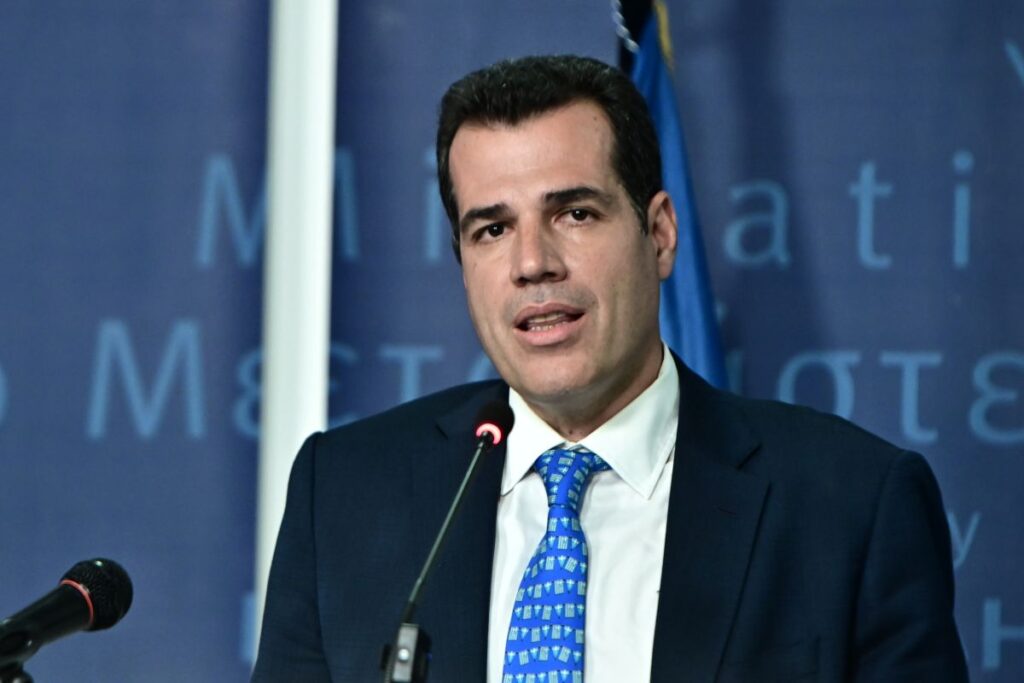 Θάνος_Πλεύρης