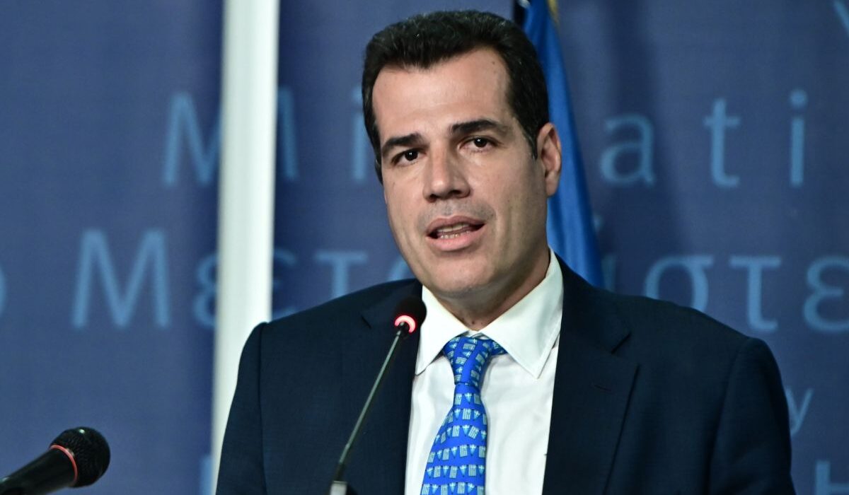 Θάνος_Πλεύρης