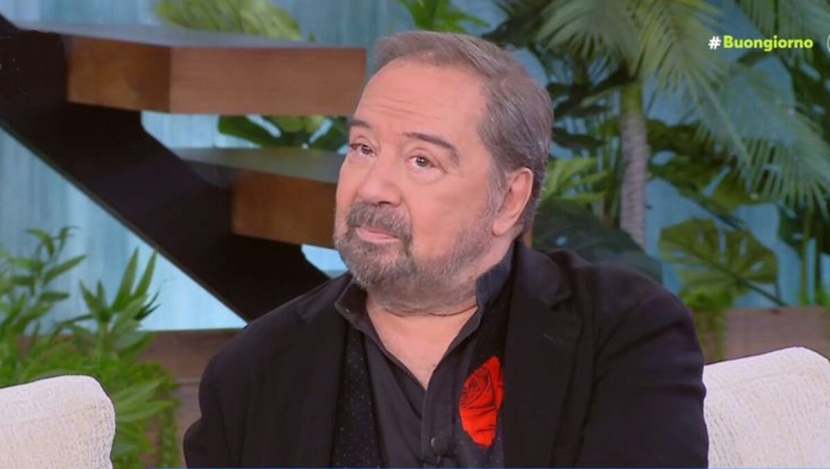 Σταμάτης Φασουλής: «Όλοι σε αυτό τον κόσμο δεν είμαστε αποδεκτοί από την κοινωνία» – «πρέπει να το κερδίσουμε»