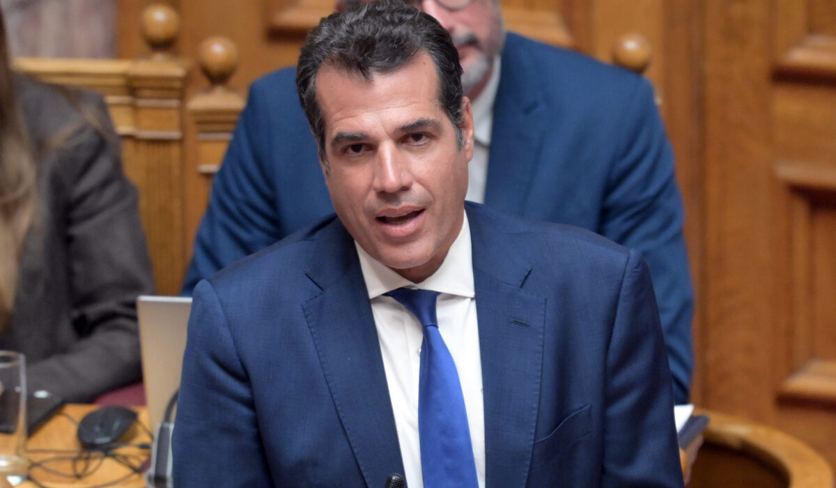 Θάνος Πλεύρης