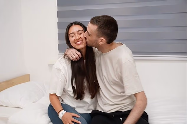 Οι «Ρωμαίος και Ιουλιέτα» του Ισραήλ ξανά μαζί 3 Οι «Ρωμαίος και Ιουλιέτα» του Ισραήλ ξανά μαζί