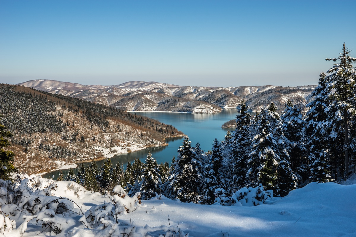 Οι 10 πιο ψαγμένοι ελληνικοί προορισμοί για τα Χριστούγεννα 2025 2 Οι 10 πιο ψαγμένοι ελληνικοί προορισμοί για τα Χριστούγεννα 2025