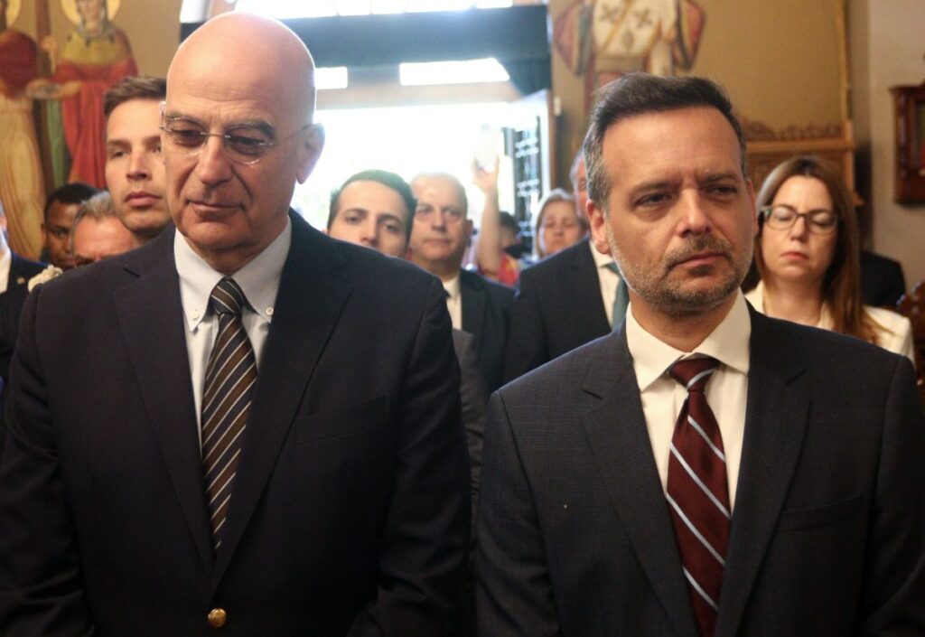 Δένδιας, Δούκας