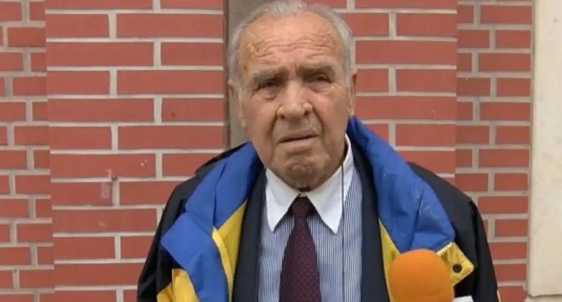 Γιάννης Καβαρατζής