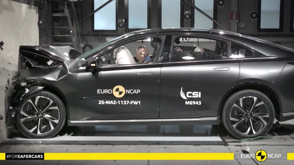 Crash test 7 ηλεκτρικών αυτοκινήτων – Οι νικητές και το μοντέλο, που απογοήτευσε (βίντεο)