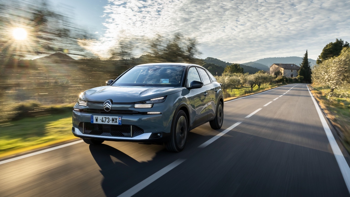 Citroen C4 Hybrid - Γαλλική άνεση και οικονομία σε τιμές που εκπλήσσουν ευχάριστα