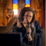 Σέρρες: Η θεία Σταματίνα βάζει φρένο... στην κηδεία του Μιχάλη