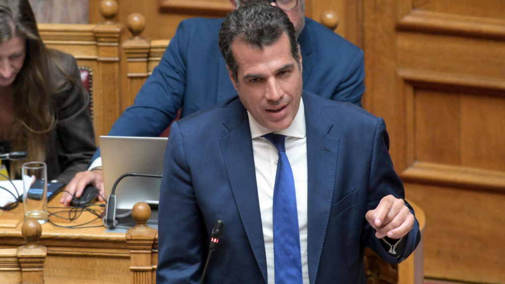 Θάνος Πλεύρης