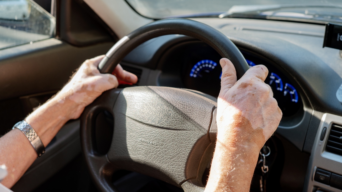 Αλλαγές στον ΚΟΚ για ηλικιωμένους – Μπαίνει «φίλτρο» στην ανανέωση διπλωμάτων οδήγησης