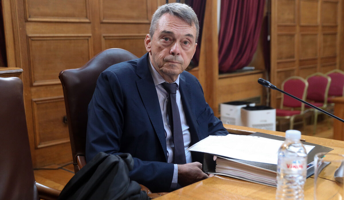 Γρηγόρης Βάρρας