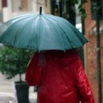 Χαλάει ο καιρός: Έρχονται βροχές, καταιγίδες και… 25άρια - Πού θα χρειαστεί ομπρέλα