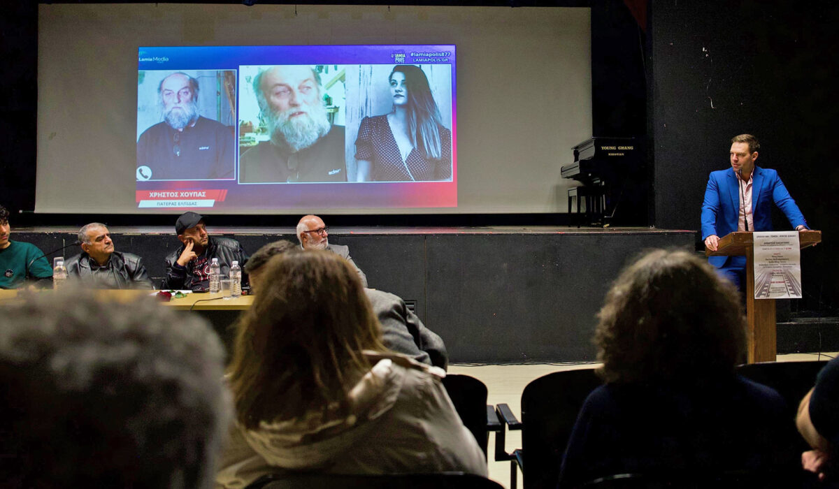 Ο Στέφανος Κασσελάκης σε εκδήλωση για τα Τέμπη