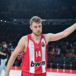 Ολυμπιακός Σάσα Βεζένκοφ EuroLeague Μπάσκετ