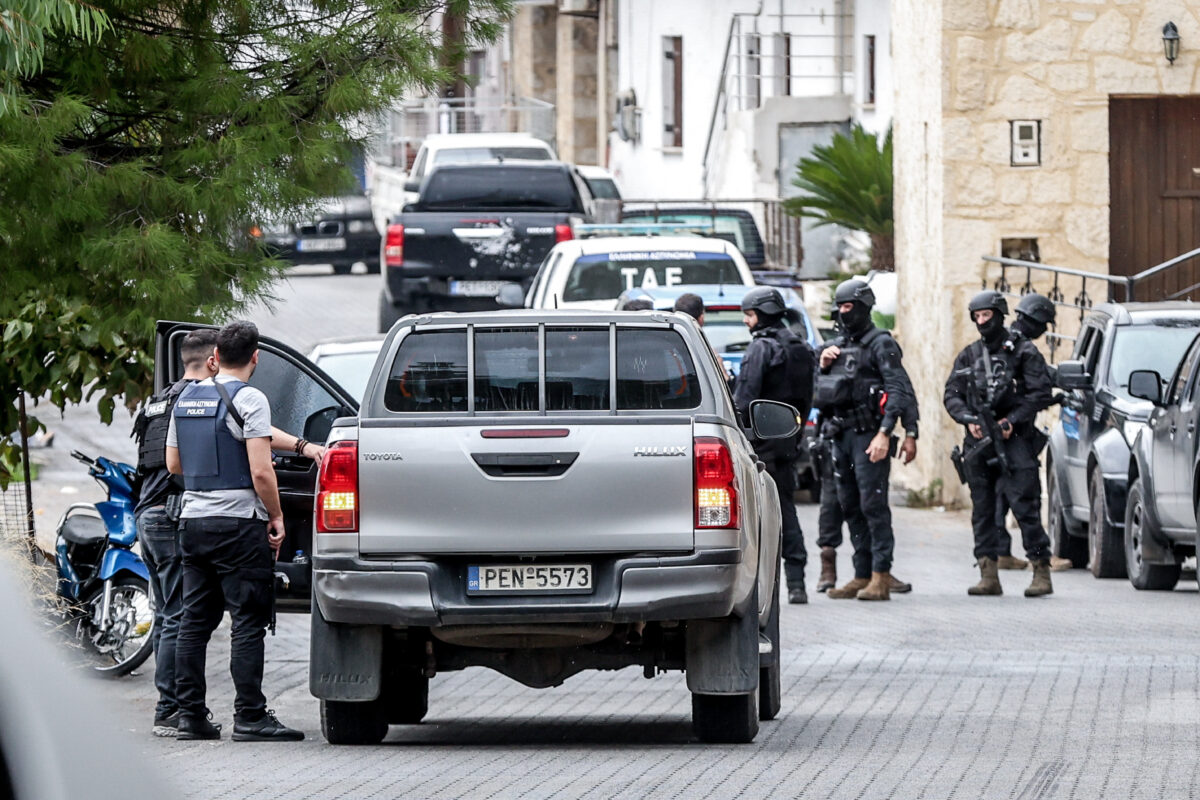 «Σασμός»: Το έθιμο που σταματά τις βεντέτες στην Κρήτη