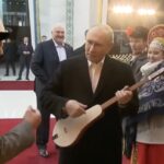 Βλαντίμιρ Πούτιν Μουσικό Όργανο Κιργιστάν