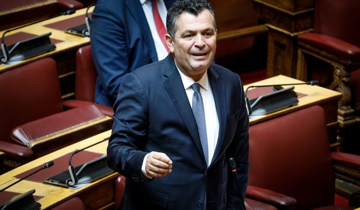 Χρήστος Μπουκώρος