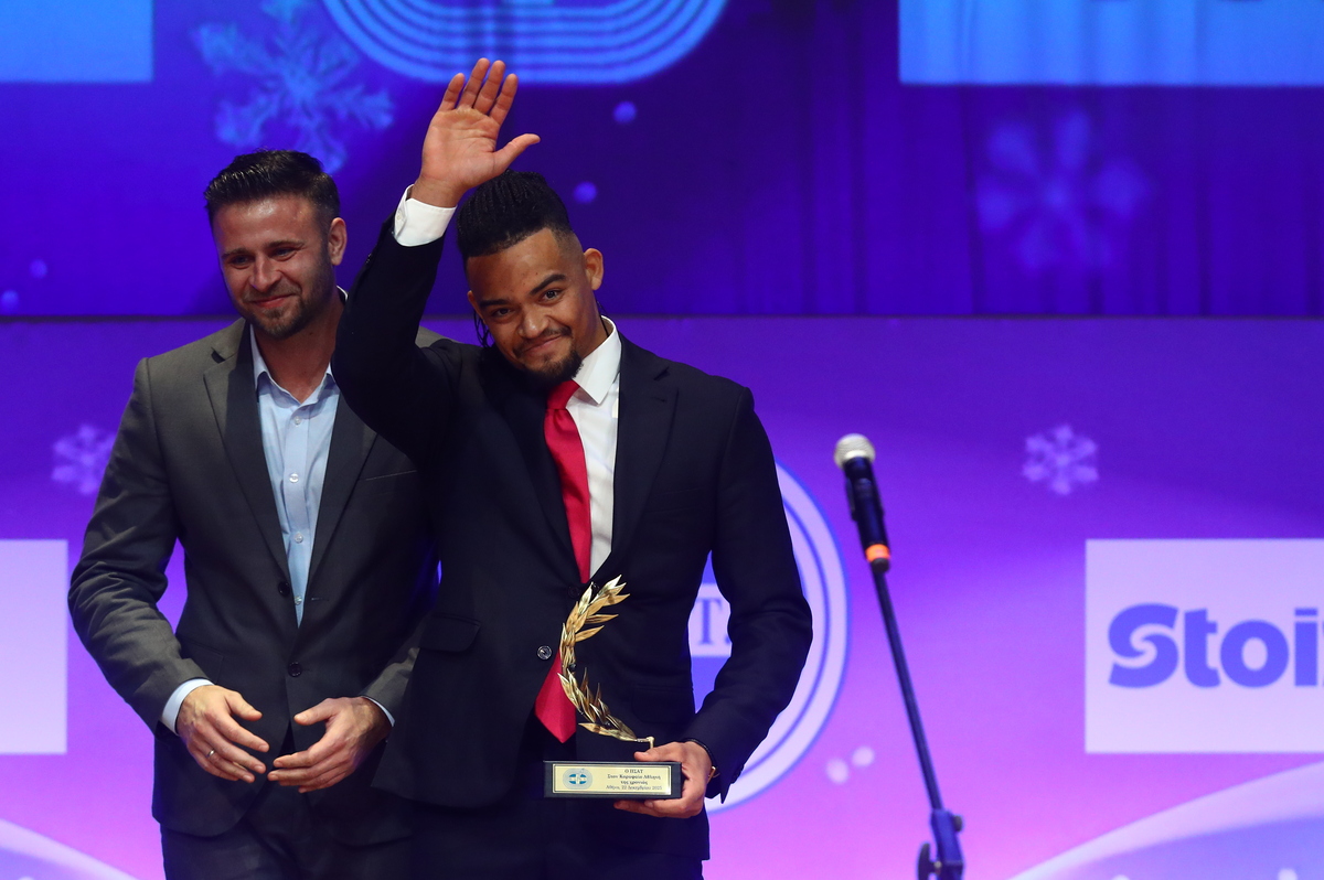 Εμμανουήλ Καραλής