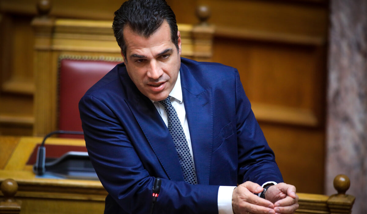 Θάνος Πλεύρης
