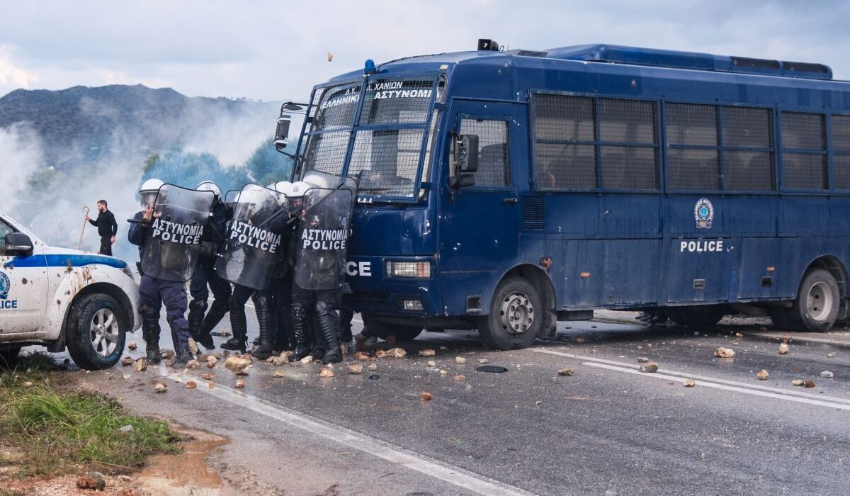 Αγροτες Κρήτη, ΜΑΤ, επεισόδια