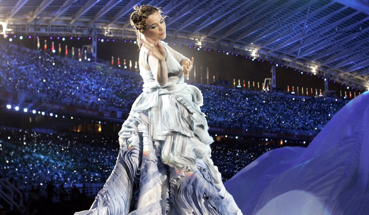 Björk Ολυμπιακοί Αγώνες Αθήνα 2004 Τελετή Έναρξης