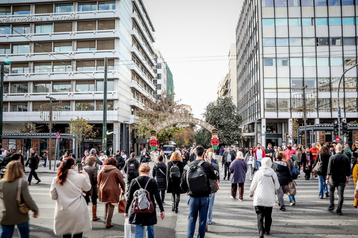 Κυριακή 28/12 με ανοιχτά μαγαζιά - Το ωράριο σε σούπερ μάρκετ