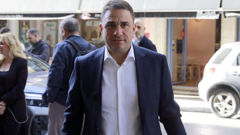 Κώστας Τσουκαλάς