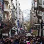 Κυριακή 21/12: Τι ώρα κλείνουν τα μαγαζιά σήμερα