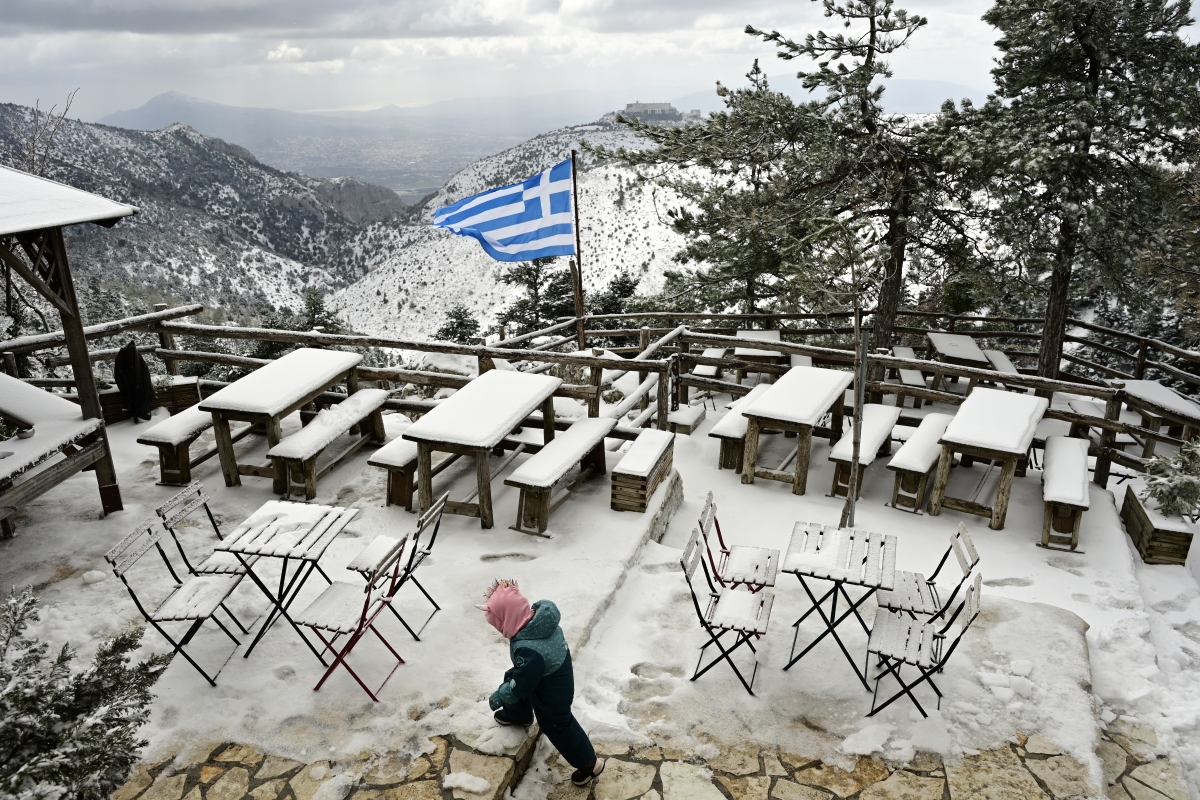 «Δεν θα το στρώσει στην Αττική»: Ο Λαγουβάρδος για το κρύο της Πρωτοχρονιάς