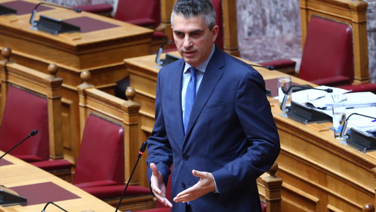 Αεροπορικό χάος στο FIR Αθηνών: «Θα πέσουν κεφάλια», λέει ο Χρίστος Δήμας
