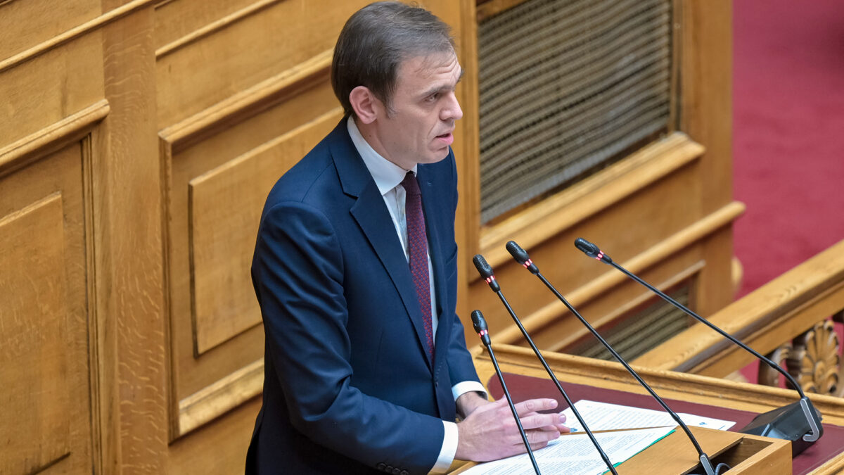 Δημήτρης Μάντζος