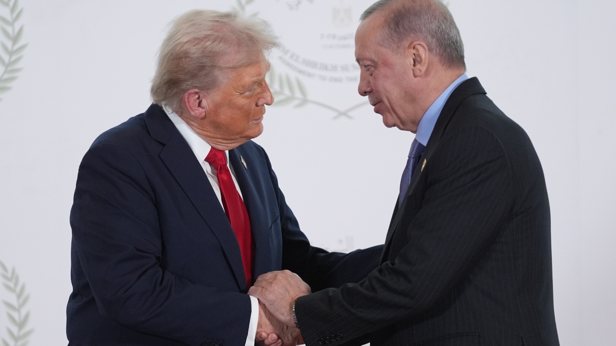 Ερντογάν σε Τραμπ: «Θα σε βοηθήσω να συναντηθείς με τον ιρανό πρόεδρο» - Θετικός ο πρόεδρος των ΗΠΑ