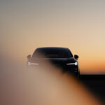 Nέο Volvo EX60 - Με έως 810 χιλιόμετρα αυτονομία και διάρκεια φόρτισης όσο μια στάση για βενζίνη