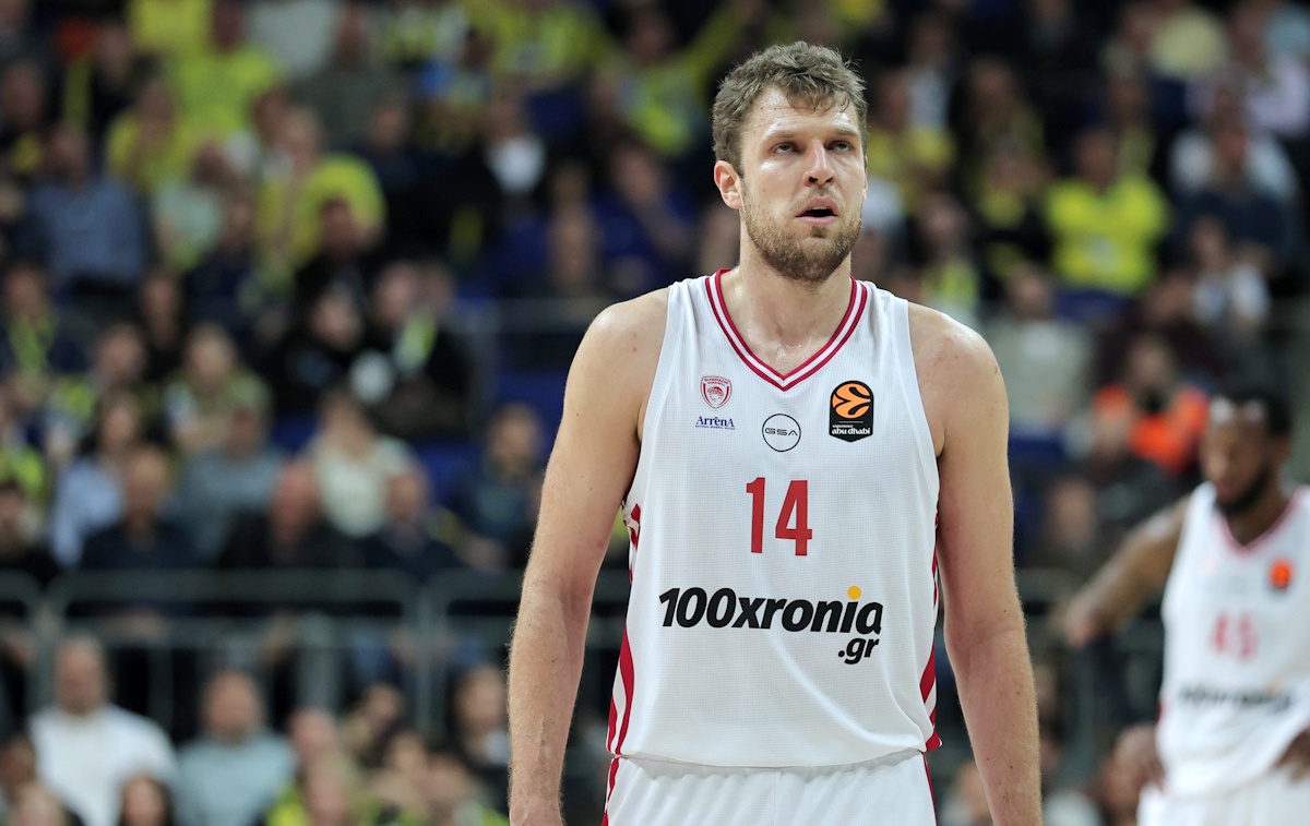 Σάσα Βεζένκοφ Ολυμπιακός Μπάσκετ