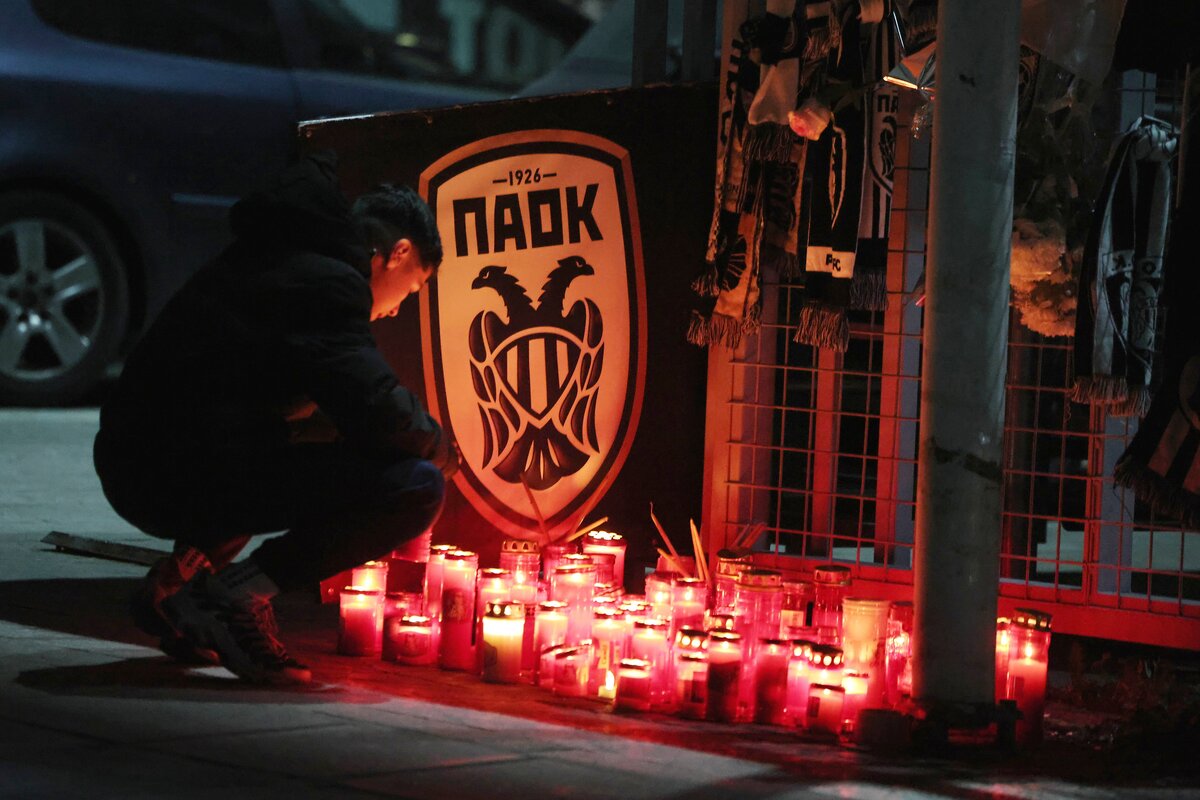 Τα χρώματα ξεθωριάζουν μπροστά στον πόνο – Ο τραγικός χαμός των οπαδών του ΠΑΟΚ ένωσε τον αθλητικό κόσμο