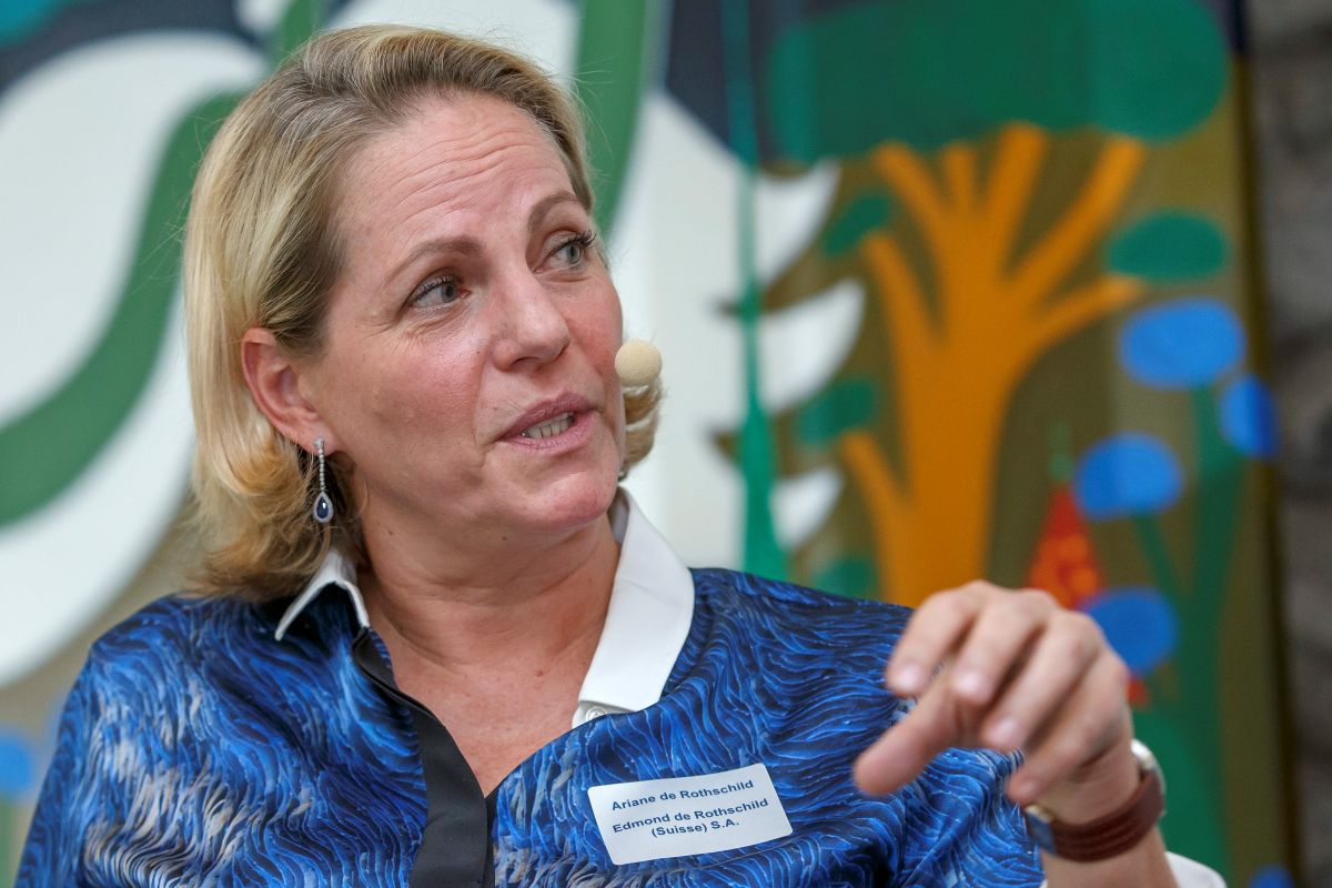 «Έμπιστος» της Αριάν ντε Ρότσιλντ ο Έπσταϊν – «Βαριά σιωπή» στην ελβετική τράπεζα Edmond de Rothschild