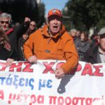 Στους δρόμους οι συνταξιούχοι: «Έζωσαν» το υπουργείο Οικονομικών – Τα αιτήματα