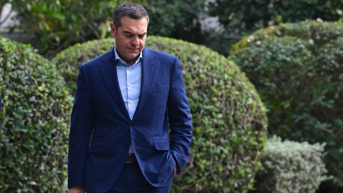 Ο Τσίπρας, ο Στουρνάρας και οι «Βουρβώνοι» του Τοκβίλ