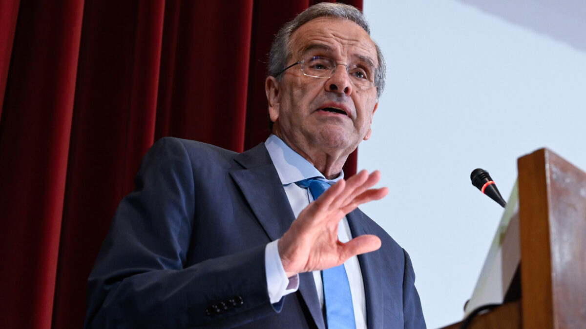 Αντώνης Σαμαράς